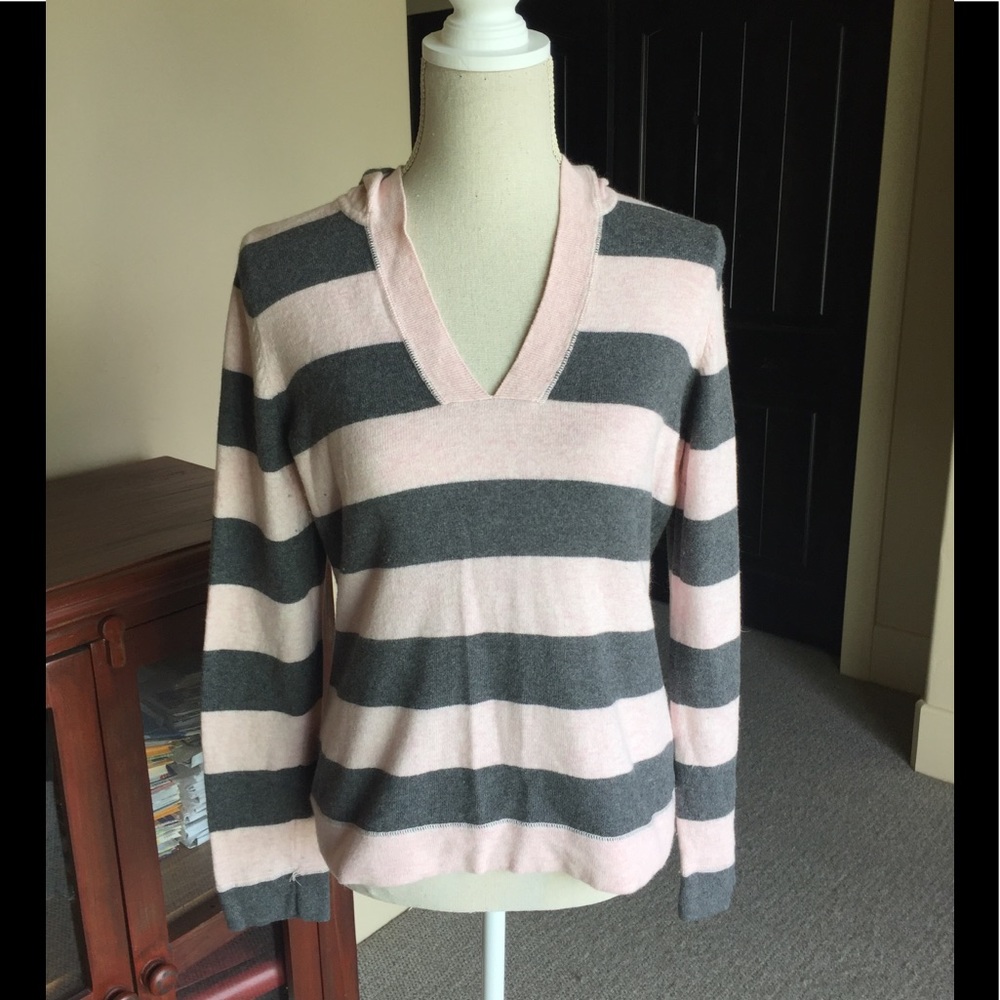 GAP hoodie sweater